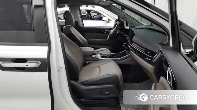 Kia The New Carnival 4th Generation 2024 Белый из Кореи, фото 2