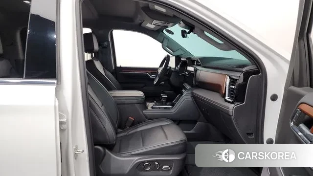 GMC Sierra 2023 Белый из Кореи, фото 2