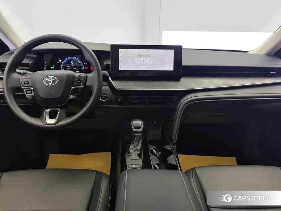Toyota Camry 2025 Черный из Китая, фото 2