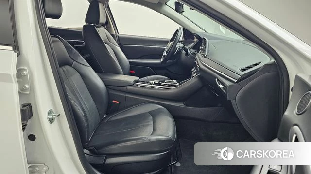 Hyundai Sonata (DN8) 2022 Белый из Кореи, фото 2
