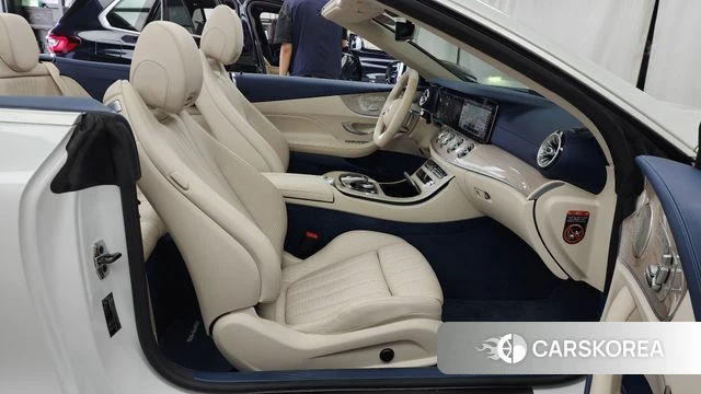 Mercedes-Benz E-Class W213 2023 Белый из Кореи, фото 2