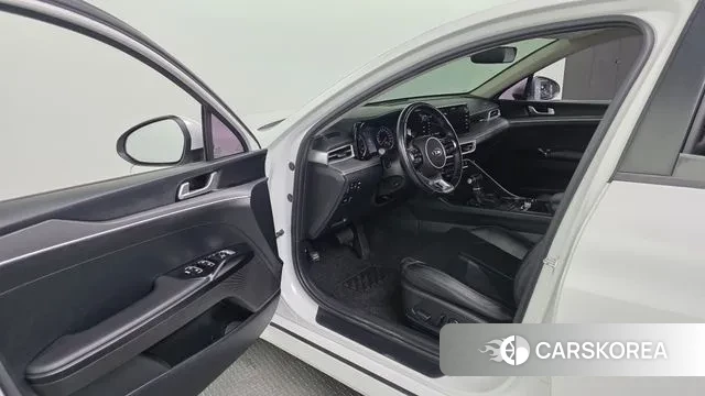 Kia K5 3rd generation 2021 Белый из Кореи, фото 2