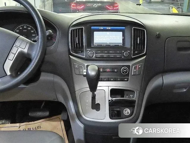 Hyundai The New Grand Starex 2019 Желтый из Кореи, фото 2