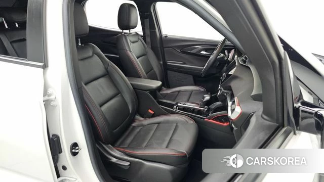 Chevrolet (GM Daewoo) Trailblazer 2022 Белый из Кореи, фото 2