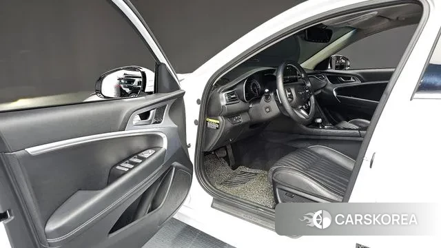 Genesis G70 2019 Белый из Кореи, фото 2