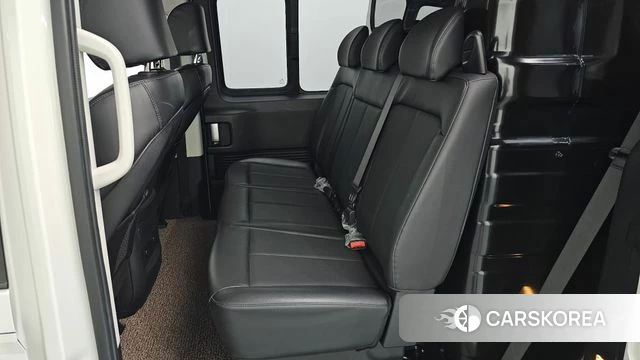 Hyundai Staria 2021 Белый из Кореи, фото 2