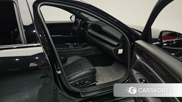 Genesis G90 (RS4) 2024 Черный из Кореи, фото 2