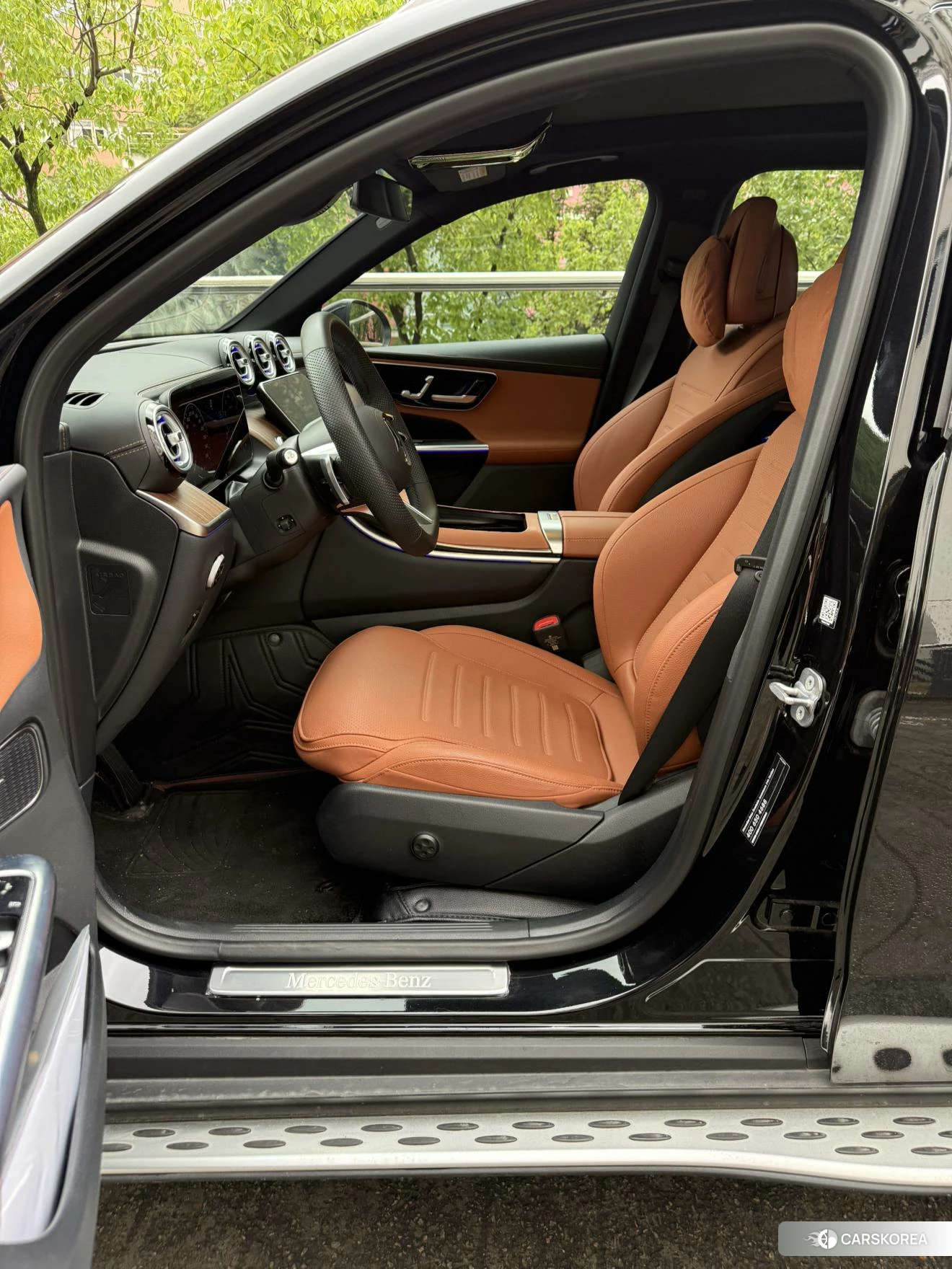 Mercedes-Benz GLC 2024 Черный из Китая, фото 2