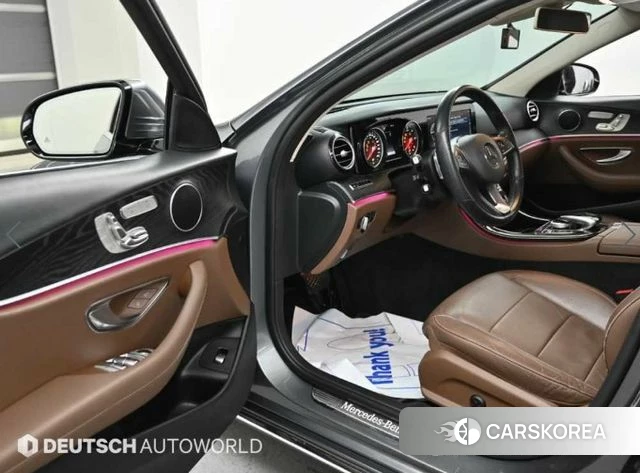 Mercedes-Benz E-Class W213 2018 Серый из Кореи, фото 2