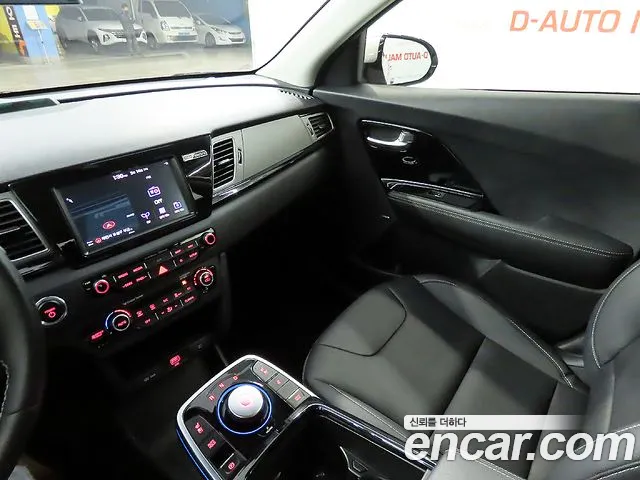 Kia Niro EV 2021 Серебряный из Кореи, фото 2