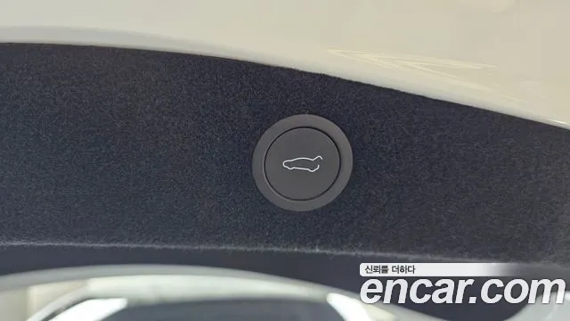 Tesla Model 3 2024 Белый из Кореи, фото 2