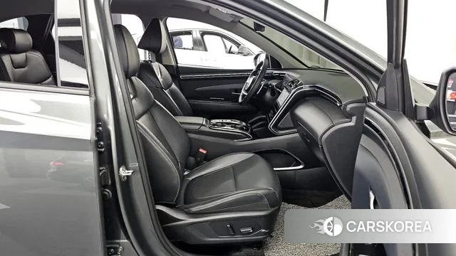 Hyundai Tucson (NX4) 2022 Серый из Кореи, фото 2