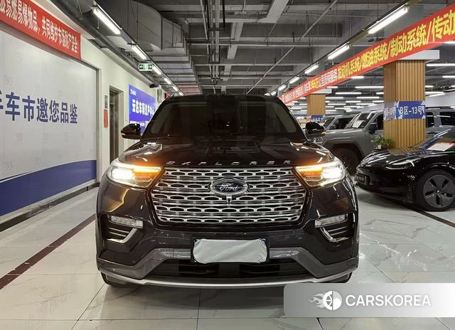 Ford Explorer 2021 Синий из Китая, фото 2