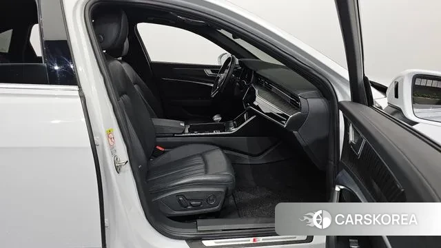 Audi A6 (C8) id 3237946 из Кореи 2