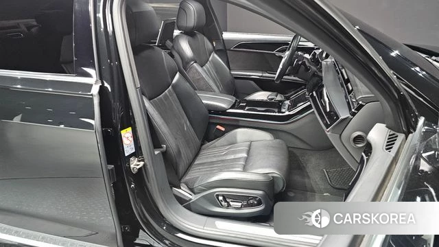 Audi A8 (D5) 2020 Черный из Кореи, фото 2