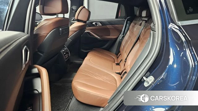 BMW X6 (G06) 2022 Черный из Кореи, фото 2