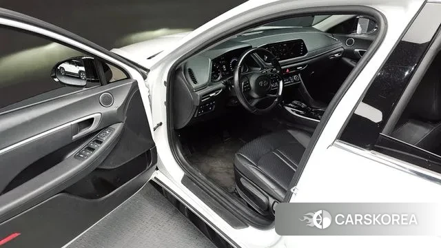 Hyundai Sonata (DN8) 2022 Белый из Кореи, фото 2