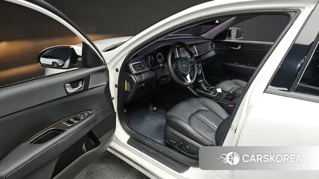 Kia K5 second generation 2018 Белый из Кореи, фото 2