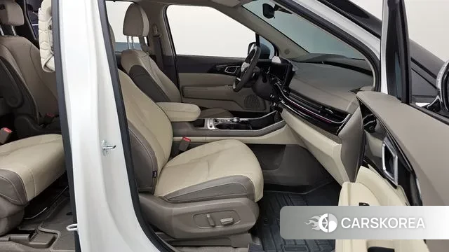 Kia The New Carnival 4th Generation 2024 Белый из Кореи, фото 2