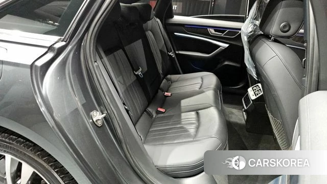 Audi A6 (C8) 2020 Серый из Кореи, фото 2