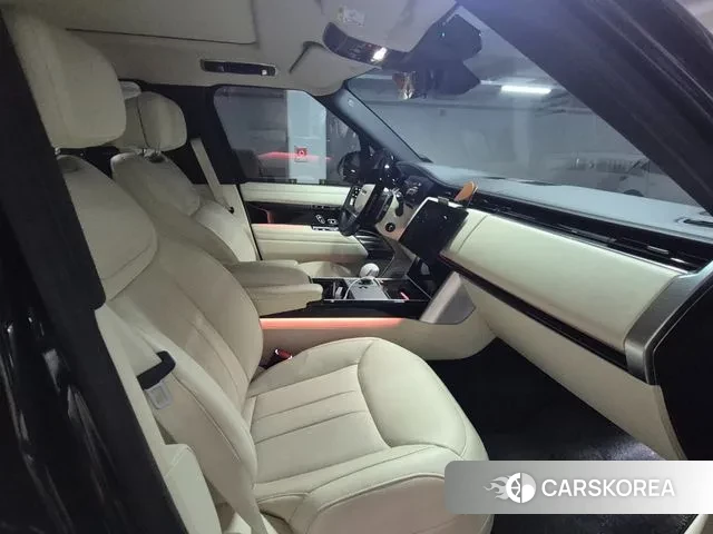 Land Rover Range Rover 5th Generation 2024 Черный из Кореи, фото 2