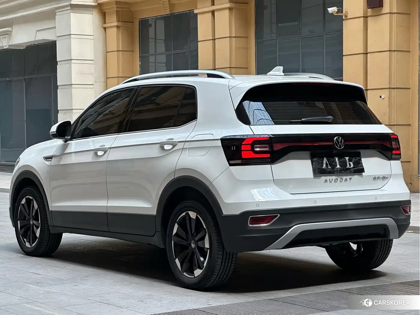 Volkswagen Tacqua 2022 Белый из Китая, фото 2