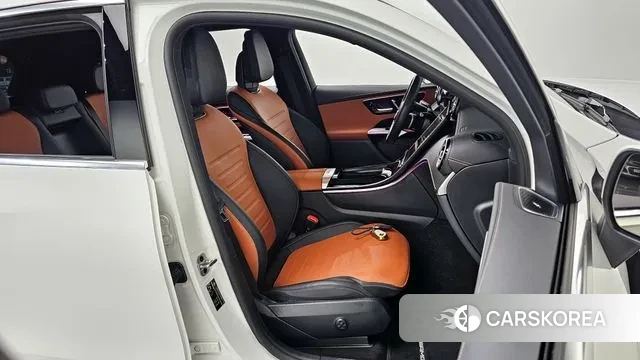 Mercedes-Benz GLC-Class X254 2023 Белый из Кореи, фото 2