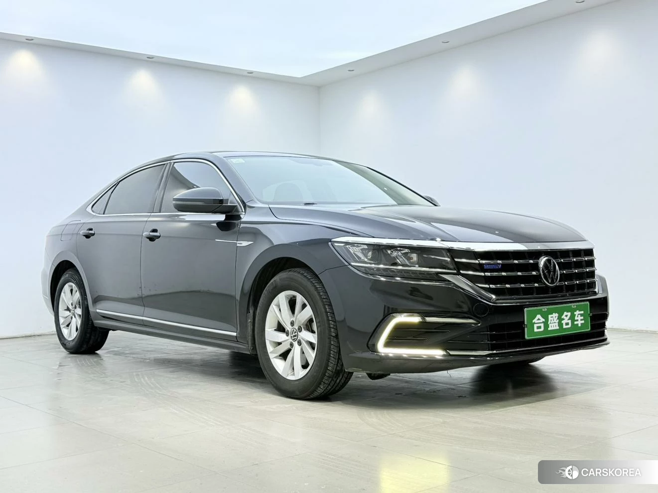 Volkswagen Passat PHEV 2021 Черный из Китая, фото 2
