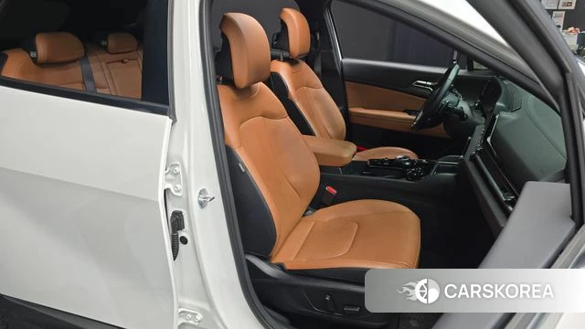 Kia Sportage 5th Generation 2024 Белый из Кореи, фото 2