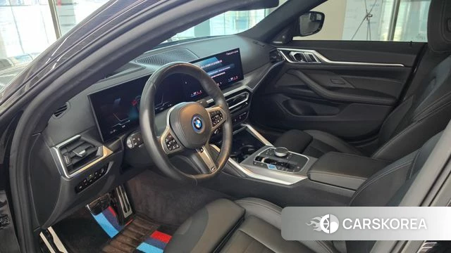 BMW i4 2024 Черный из Кореи, фото 2