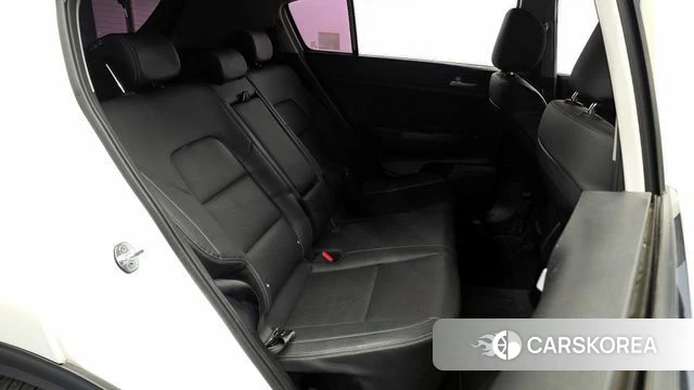 Kia Sportage The Bold 2021 Белый из Кореи, фото 2