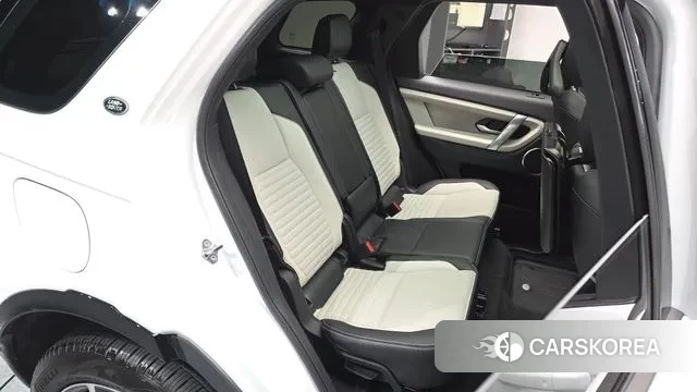 Land Rover Discovery Sports 2nd Generation 2025 Белый из Кореи, фото 2