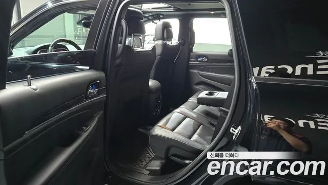 Jeep Grand Cherokee 2019 Черный из Кореи, фото 2