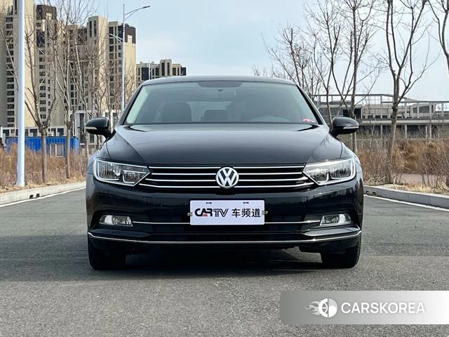 Volkswagen Magotan 2019 Черный из Китая, фото 2