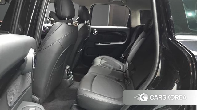 Mini Cooper Countryman 2023 Черный из Кореи, фото 2