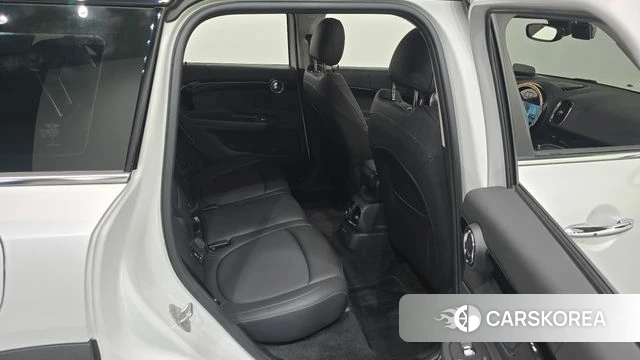Mini Cooper Countryman 2023 Белый из Кореи, фото 2