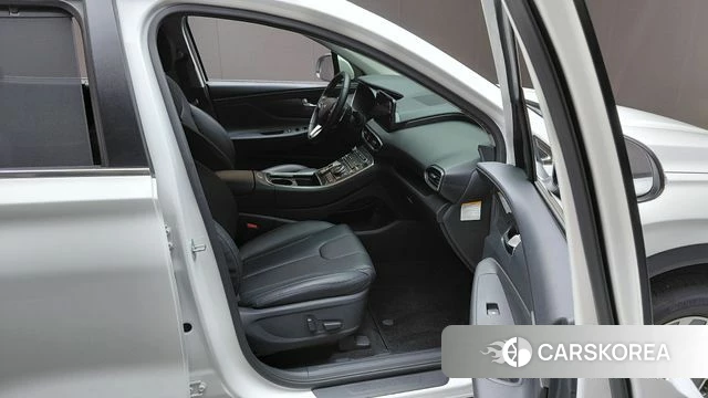 Hyundai The New Santa Fe 2022 Белый из Кореи, фото 2