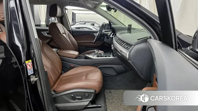 Audi Q7 (4M) 2019 Черный из Кореи, фото 2