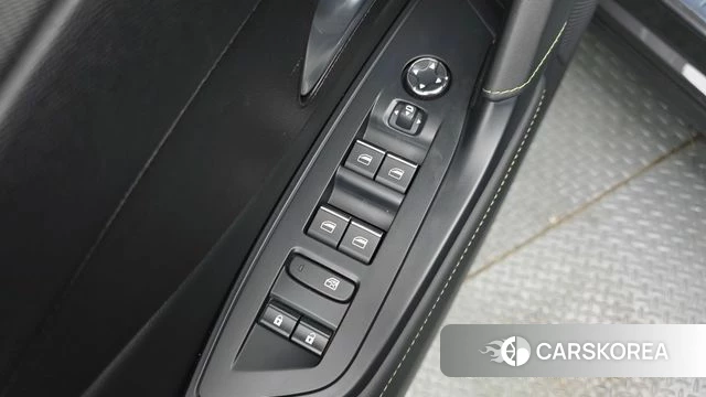 Peugeot 408 2023 Серый из Кореи, фото 2