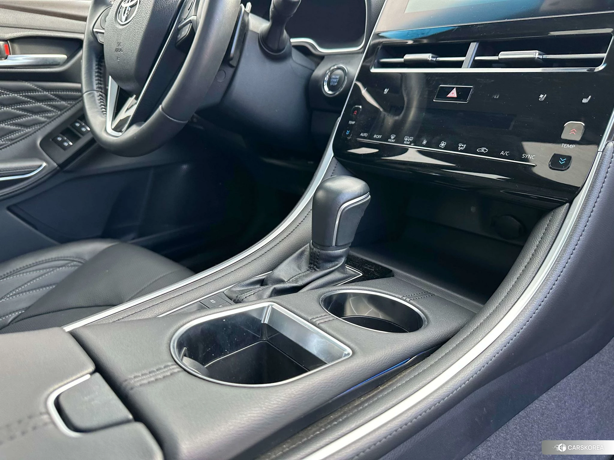 Toyota Asian dragon 2023 Серебристо-серый из Китая, фото 2