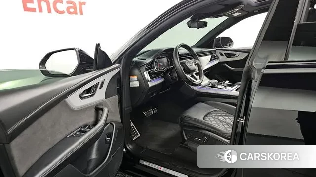 Audi Q8 (4M) 2021 Черный из Кореи, фото 2