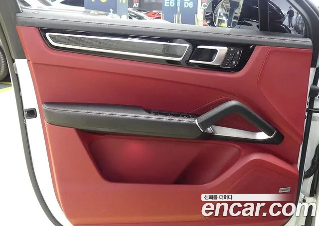 Porsche Cayenne (PO536) id 2489192 из Кореи 2