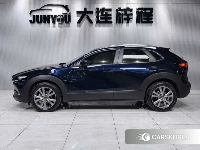 Mazda CX-30 2022 Синий из Китая, фото 2