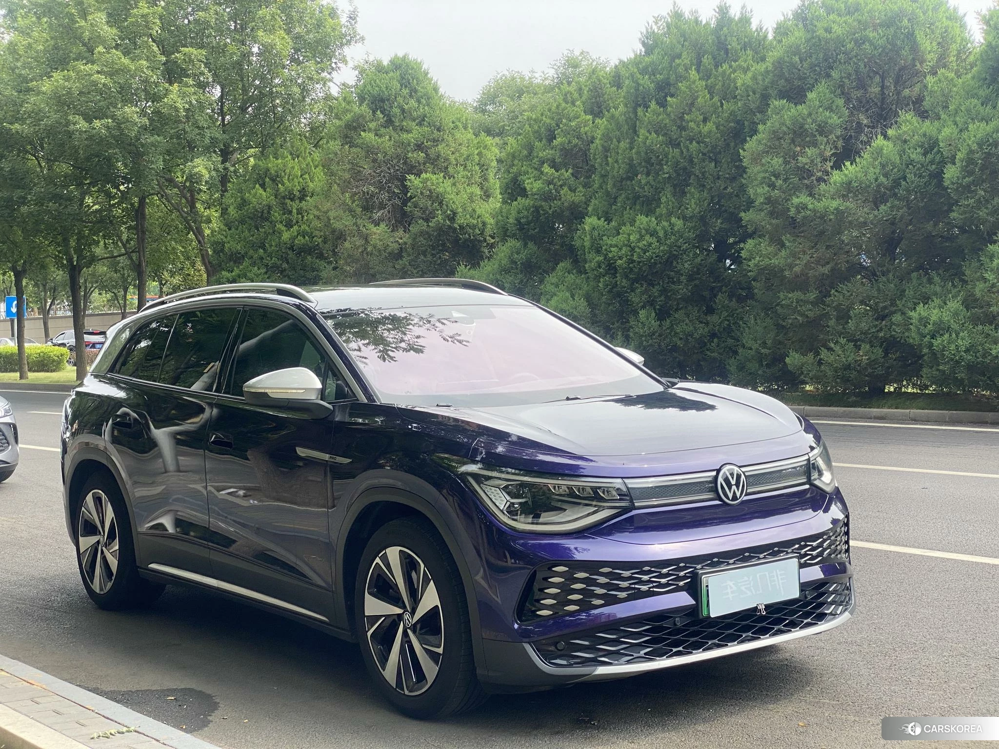 Volkswagen ID.6 X 2021 Фиолетовый из Китая, фото 2