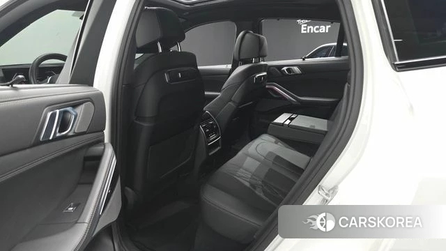 BMW X6 (G06) 2024 Белый из Кореи, фото 2