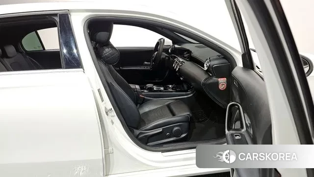 Mercedes-Benz A-Class W177 2020 Белый из Кореи, фото 2