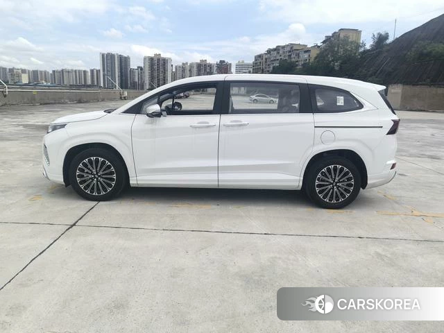 Hyundai Kustu 2026 Белый из Китая, фото 2