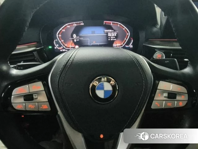 BMW 5 Series (G30) 2020 Белый из Кореи, фото 2