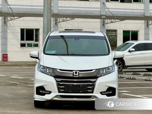 Honda Odyssey 2021 Белый из Китая, фото 2