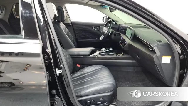 Kia K8 Hybrid 2022 Черный из Кореи, фото 2